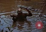 Standbild Aktivitäten Vietnam, 1968, aus Sekunde 18 historischem Filmmaterial Videoclip 65675040369