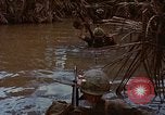 Standbild Aktivitäten Vietnam, 1968, aus Sekunde 24 historischem Filmmaterial Videoclip 65675040369
