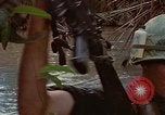 Standbild Aktivitäten Vietnam, 1968, aus Sekunde 31 historischem Filmmaterial Videoclip 65675040369