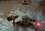 Standbild Aktivitäten Vietnam, 1968, aus Sekunde 50 historischem Filmmaterial Videoclip 65675040369