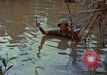 Standbild Aktivitäten Vietnam, 1968, aus Sekunde 61 historischem Filmmaterial Videoclip 65675040369