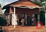 Standbild Gebäude Kirche Vietnam, 1965, aus Sekunde 33 historischem Filmmaterial Videoclip 65675040370