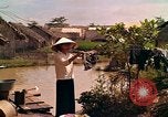 Standbild Native Bevölkerung in Vietnam Vietnam, 1965, aus Sekunde 5 historischem Filmmaterial Videoclip 65675040371