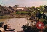 Standbild Native Bevölkerung in Vietnam Vietnam, 1965, aus Sekunde 13 historischem Filmmaterial Videoclip 65675040371