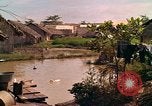 Standbild Native Bevölkerung in Vietnam Vietnam, 1965, aus Sekunde 16 historischem Filmmaterial Videoclip 65675040371
