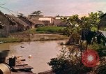 Standbild Native Bevölkerung in Vietnam Vietnam, 1965, aus Sekunde 18 historischem Filmmaterial Videoclip 65675040371
