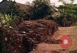 Standbild Native Bevölkerung in Vietnam Vietnam, 1965, aus Sekunde 31 historischem Filmmaterial Videoclip 65675040371