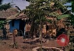 Standbild Native Bevölkerung in Vietnam Vietnam, 1965, aus Sekunde 25 historischem Filmmaterial Videoclip 65675040372