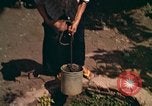 Standbild Native Bevölkerung in Vietnam Vietnam, 1965, aus Sekunde 19 historischem Filmmaterial Videoclip 65675040373