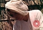 Standbild Native Bevölkerung in Vietnam Vietnam, 1965, aus Sekunde 62 historischem Filmmaterial Videoclip 65675040373