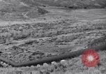 Standbild Ölfeld Los Angeles California USA, 1916, aus Sekunde 19 historischem Filmmaterial Videoclip 65675040398