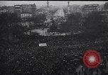 Standbild Ex-Servicemen Streik Paris Frankreich, 1934, aus Sekunde 4 historischem Filmmaterial Videoclip 65675040410