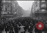 Standbild Ex-Servicemen Streik Paris Frankreich, 1934, aus Sekunde 33 historischem Filmmaterial Videoclip 65675040410