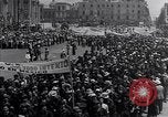 Immagine di Mexican Camicie Rosse Città del Messico MESSICO, 1934, secondo 54 filmato di repertorio 65675040417