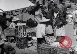 Immagine di Fornitori su strada Città del Messico MESSICO, 1938, secondo 30 filmato di repertorio 65675040421