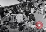Immagine di Fornitori su strada Città del Messico MESSICO, 1938, secondo 41 filmato di repertorio 65675040421