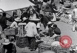 Immagine di Fornitori su strada Città del Messico MESSICO, 1938, secondo 44 filmato di repertorio 65675040421