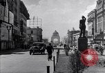 Immagine di Fornitori su strada Città del Messico MESSICO, 1938, secondo 50 filmato di repertorio 65675040421