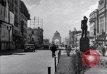 Immagine di Fornitori su strada Città del Messico MESSICO, 1938, secondo 53 filmato di repertorio 65675040421