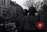 Image Le Lieutenant William H Simpson Sittard Pays-Bas, 1945, de la seconde 8 séquences d'archives historiques vidéo 65675040426