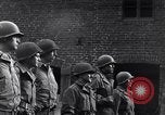 Image Le Lieutenant William H Simpson Sittard Pays-Bas, 1945, de la seconde 20 séquences d'archives historiques vidéo 65675040426