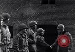 Image Le Lieutenant William H Simpson Sittard Pays-Bas, 1945, de la seconde 23 séquences d'archives historiques vidéo 65675040426