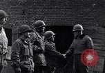 Image Le Lieutenant William H Simpson Sittard Pays-Bas, 1945, de la seconde 28 séquences d'archives historiques vidéo 65675040426