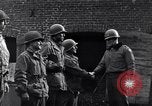Image Le Lieutenant William H Simpson Sittard Pays-Bas, 1945, de la seconde 34 séquences d'archives historiques vidéo 65675040426