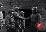 Image Le Lieutenant William H Simpson Sittard Pays-Bas, 1945, de la seconde 39 séquences d'archives historiques vidéo 65675040426