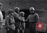 Image Le Lieutenant William H Simpson Sittard Pays-Bas, 1945, de la seconde 41 séquences d'archives historiques vidéo 65675040426