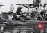 Immagine di Los Banos internamento Camp Laguna Filippine, 1945, secondo 11 filmato di repertorio 65675040427
