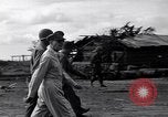 Standbild General MacArthur Manila Philippinen, 1945, aus Sekunde 5 historischem Filmmaterial Videoclip 65675040429