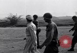 Standbild General MacArthur Manila Philippinen, 1945, aus Sekunde 18 historischem Filmmaterial Videoclip 65675040429