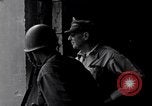 Standbild General MacArthur Manila Philippinen, 1945, aus Sekunde 53 historischem Filmmaterial Videoclip 65675040429