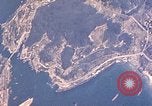 Standbild japanische Fischerboot Pacific Theater, 1945, aus Sekunde 10 historischem Filmmaterial Videoclip 65675040472
