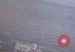 Standbild japanische Fischerboot Pacific Theater, 1945, aus Sekunde 38 historischem Filmmaterial Videoclip 65675040472