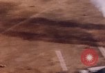 Standbild japanischen Flugplatz Okinawa Ryukyu Inseln, 1945, aus Sekunde 47 historischem Filmmaterial Videoclip 65675040481