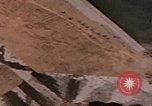 Standbild japanische Fischerboot Okinawa Ryukyu Inseln, 1945, aus Sekunde 18 historischem Filmmaterial Videoclip 65675040482