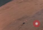 Standbild Us-Flugzeuge Gun camera Footage Okinawa Ryukyu Inseln, 1945, aus Sekunde 57 historischem Filmmaterial Videoclip 65675040484