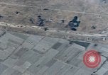 Standbild japanische Flugzeuge Okinawa Ryukyu Inseln, 1945, aus Sekunde 5 historischem Filmmaterial Videoclip 65675040485