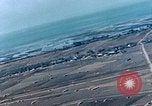 Standbild japanische Flugzeuge Okinawa Ryukyu Inseln, 1945, aus Sekunde 21 historischem Filmmaterial Videoclip 65675040485