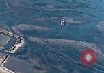 Standbild japanische Flugzeuge Okinawa Ryukyu Inseln, 1945, aus Sekunde 24 historischem Filmmaterial Videoclip 65675040485