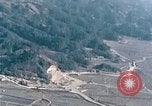 Standbild japanische Flugzeuge Okinawa Ryukyu Inseln, 1945, aus Sekunde 41 historischem Filmmaterial Videoclip 65675040485