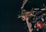Standbild japanischen Anlagen an Land Okinawa Ryukyu Inseln, 1945, aus Sekunde 16 historischem Filmmaterial Videoclip 65675040486