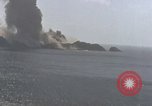 Standbild japanischen Anlagen an Land Okinawa Ryukyu Inseln, 1945, aus Sekunde 29 historischem Filmmaterial Videoclip 65675040486