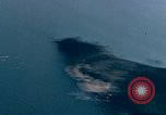 Standbild japanische Sampan Okinawa Ryukyu Inseln, 1945, aus Sekunde 7 historischem Filmmaterial Videoclip 65675040487
