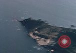 Standbild japanische Sampan Okinawa Ryukyu Inseln, 1945, aus Sekunde 8 historischem Filmmaterial Videoclip 65675040487
