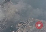 Standbild japanische Sampan Okinawa Ryukyu Inseln, 1945, aus Sekunde 15 historischem Filmmaterial Videoclip 65675040487