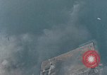 Standbild japanische Sampan Okinawa Ryukyu Inseln, 1945, aus Sekunde 19 historischem Filmmaterial Videoclip 65675040487