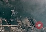 Standbild japanische Sampan Okinawa Ryukyu Inseln, 1945, aus Sekunde 27 historischem Filmmaterial Videoclip 65675040487